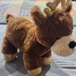 Plush Reindeer Toy - Brown and Gold